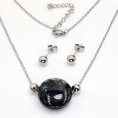 Stainless steel jewelry set Necklace and earrings Wholesale