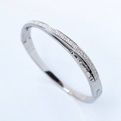 Stainless steel jewelry bracelet for women
