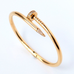 Stainless steel jewelry bracelet for women