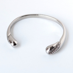 Stainless steel jewelry bracelet for women