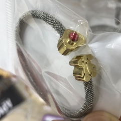 Stainless steel jewelry Earrings and necklaces set Wholesale