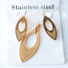 Stainless steel jewelry Earrings necklaces  set Wholesale