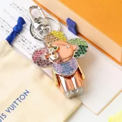 Stainless steel jewelry LV keychain