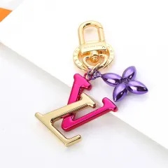 Stainless steel jewelry LV keychain