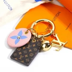 Stainless steel jewelry LV keychain