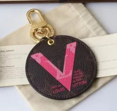 Stainless steel jewelry LV keychain