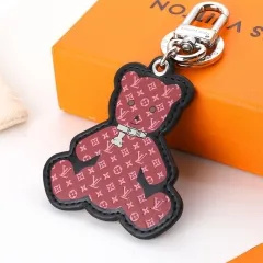 Stainless steel jewelry LV keychain