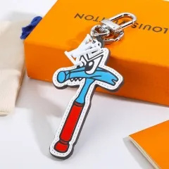 Stainless steel jewelry LV keychain