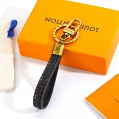 Stainless steel jewelry LV keychain