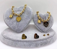 Stainless steel jewelry necklace earring Bracelet ring set Wholesale