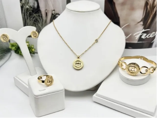 Stainless steel jewelry necklace earring Bracelet ring Wholesale